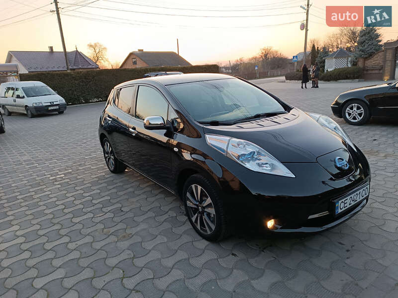 Хетчбек Nissan Leaf 2017 в Кіцмані