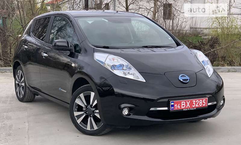 Хетчбек Nissan Leaf 2016 в Дрогобичі