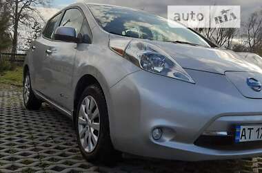 Хэтчбек Nissan Leaf 2015 в Ивано-Франковске