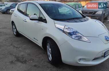 Хэтчбек Nissan Leaf 2013 в Каменец-Подольском