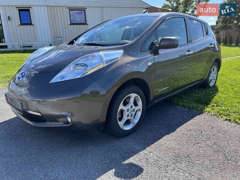 Хетчбек Nissan Leaf 2016 в Білій Церкві