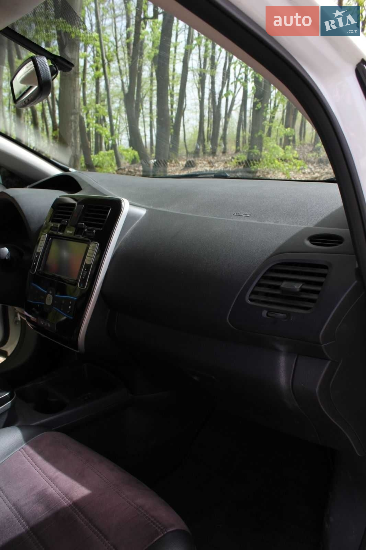 2016 Nissan Leaf - мініатюра 17