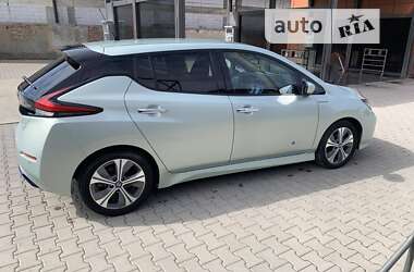 Хэтчбек Nissan Leaf 2018 в Мукачево