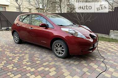 Хэтчбек Nissan Leaf 2015 в Виннице