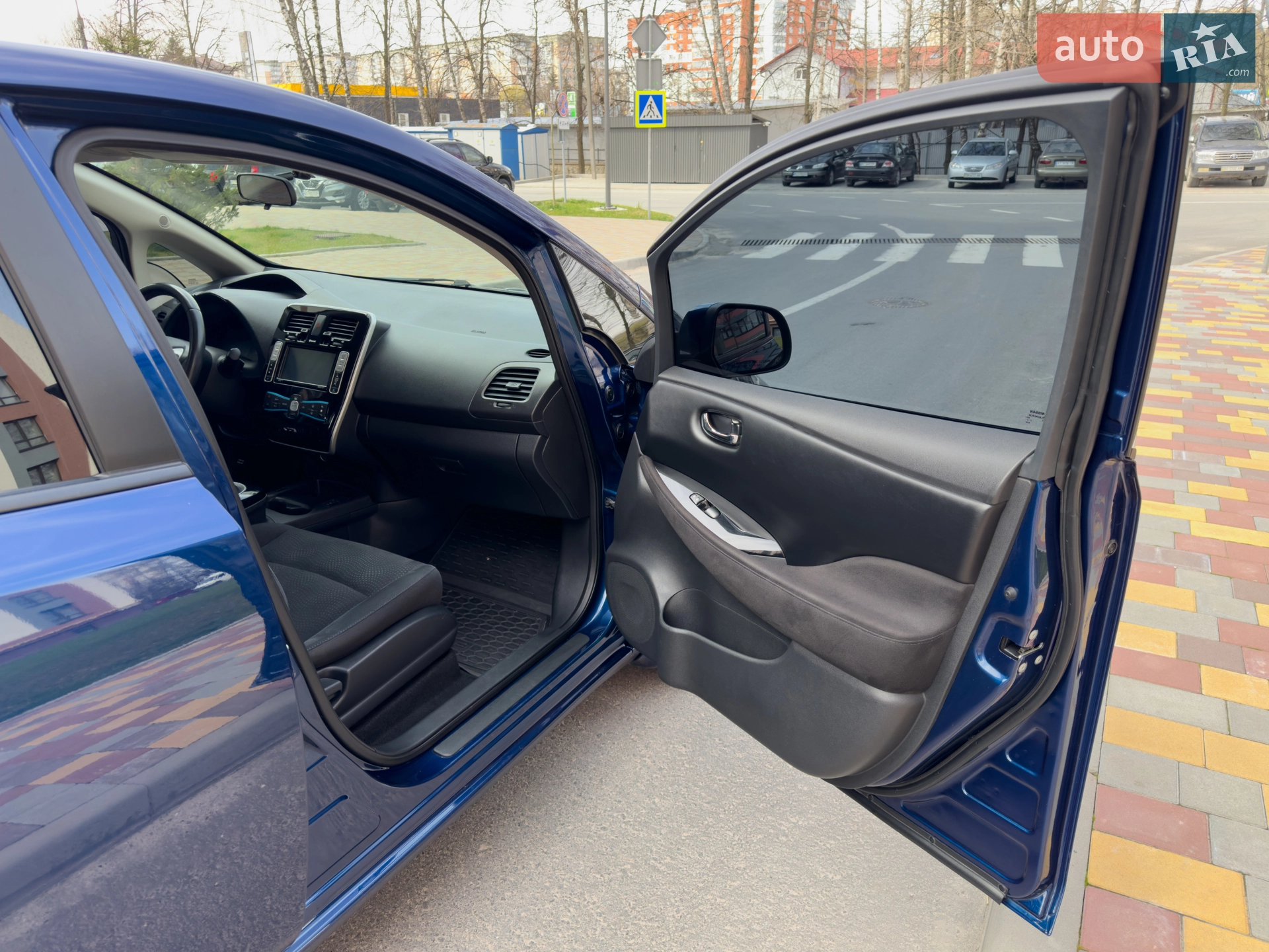 2017 Nissan Leaf - мініатюра 34