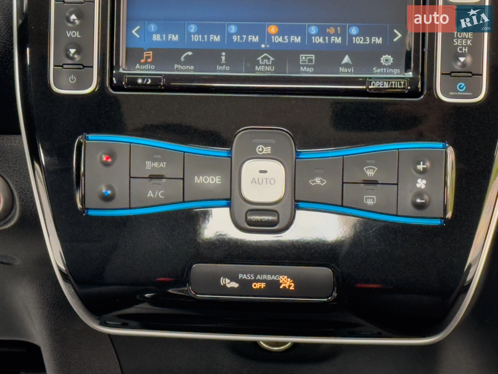 2017 Nissan Leaf - мініатюра 50