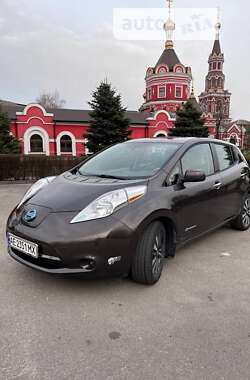 Хэтчбек Nissan Leaf 2016 в Запорожье