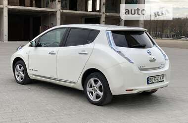 Хетчбек Nissan Leaf 2013 в Тернополі