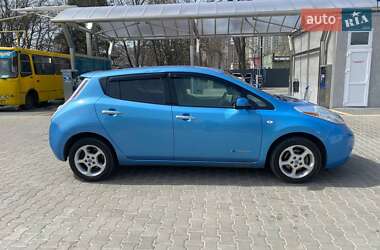 Хетчбек Nissan Leaf 2011 в Одесі