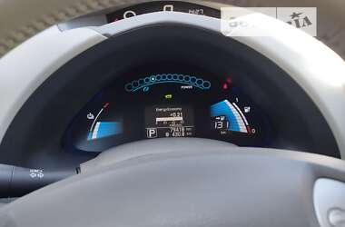 Хэтчбек Nissan Leaf 2012 в Ровно