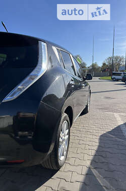 Хэтчбек Nissan Leaf 2013 в Хмельницком