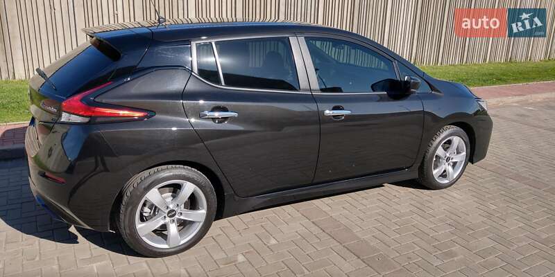 Хэтчбек Nissan Leaf 2020 в Луцке