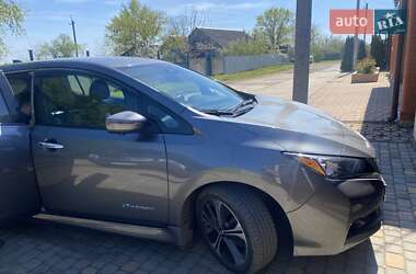 Хэтчбек Nissan Leaf 2018 в Измаиле