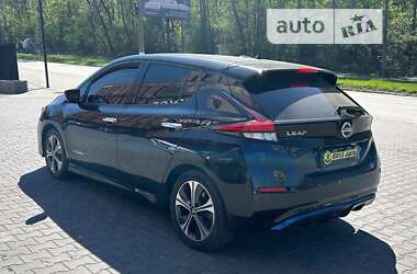 Хетчбек Nissan Leaf 2018 в Чернівцях