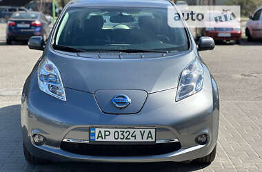 Хэтчбек Nissan Leaf 2015 в Запорожье