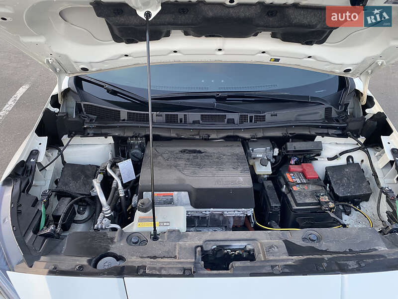 Хэтчбек Nissan Leaf 2018 в Одессе