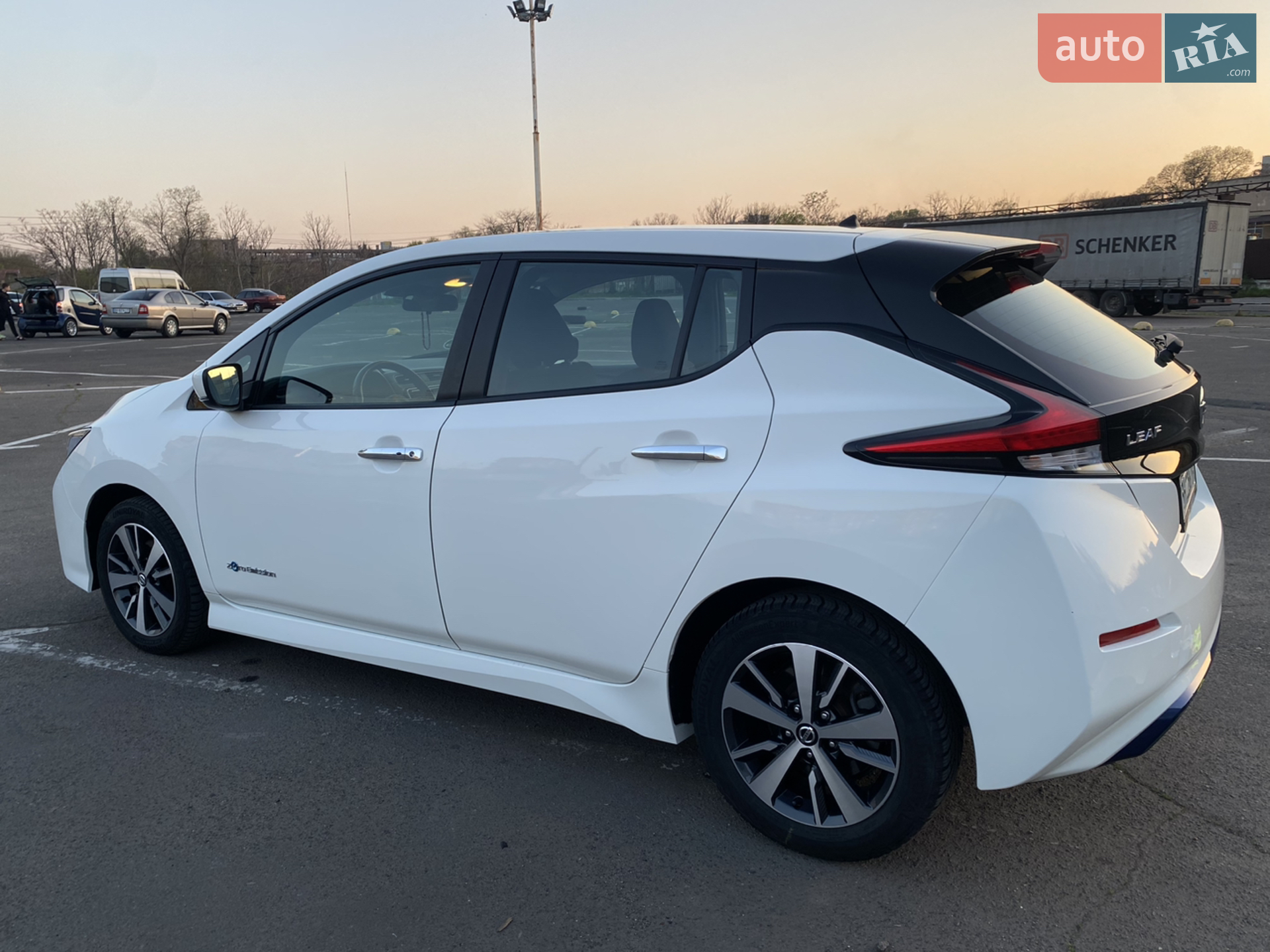 2018 Nissan Leaf - мініатюра 12
