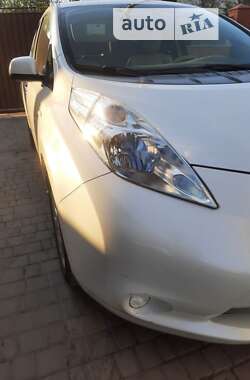 Хетчбек Nissan Leaf 2013 в Одесі