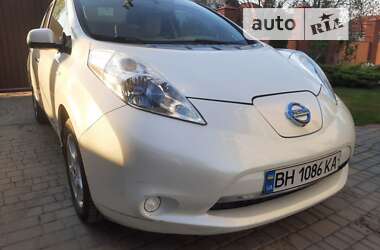 Хетчбек Nissan Leaf 2013 в Одесі