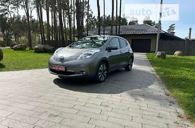 Хэтчбек Nissan Leaf 2015 в Житомире