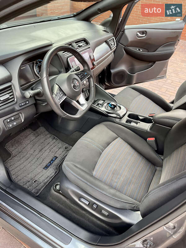 Хэтчбек Nissan Leaf 2020 в Харькове