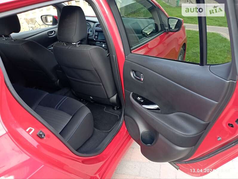 Хэтчбек Nissan Leaf 2018 в Львове фото 46 Хэтчбек Nissan Leaf 2018 в Львове