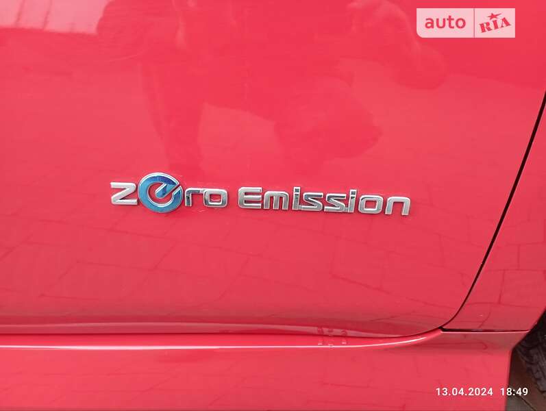 Хэтчбек Nissan Leaf 2018 в Львове фото 31 Хэтчбек Nissan Leaf 2018 в Львове