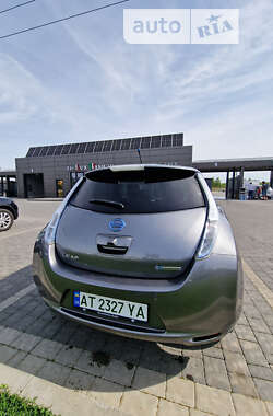 Хэтчбек Nissan Leaf 2013 в Ивано-Франковске