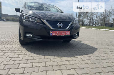 Хэтчбек Nissan Leaf 2021 в Николаеве