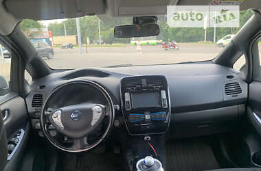 Хэтчбек Nissan Leaf 2013 в Ровно