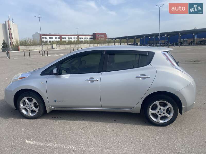 Nissan Leaf 2012