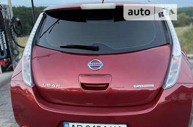 Хэтчбек Nissan Leaf 2013 в Виннице