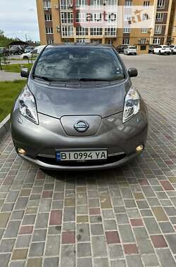 Хетчбек Nissan Leaf 2017 в Кременчуці