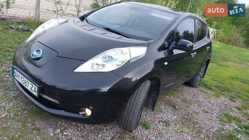 Хетчбек Nissan Leaf 2014 в Житомирі