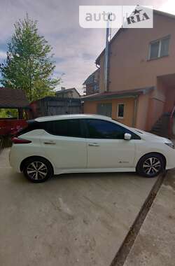 Хетчбек Nissan Leaf 2019 в Бориславі
