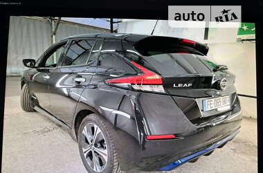 Хетчбек Nissan Leaf 2019 в Дубні