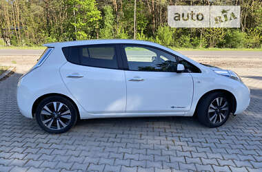 Хетчбек Nissan Leaf 2016 в Ковелі