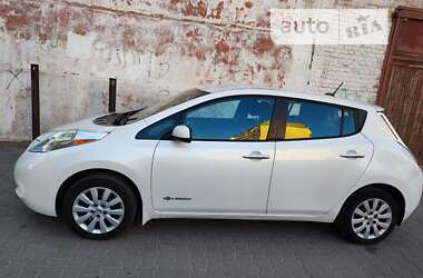 Хэтчбек Nissan Leaf 2014 в Сумах