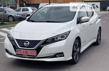 Хэтчбек Nissan Leaf 2019 в Ровно