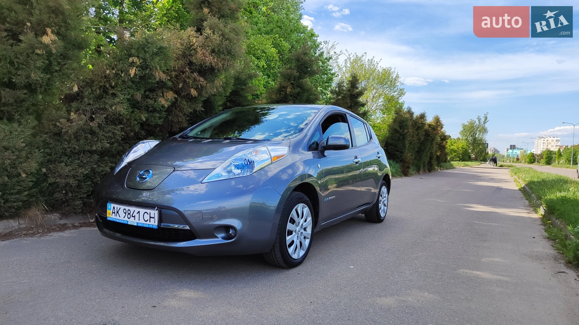 2014 Nissan Leaf - мініатюра 10