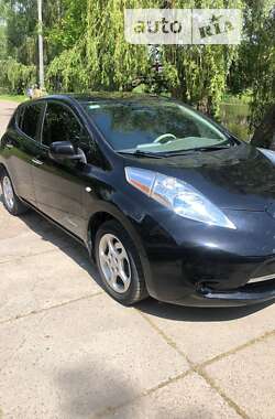 Хэтчбек Nissan Leaf 2013 в Киеве