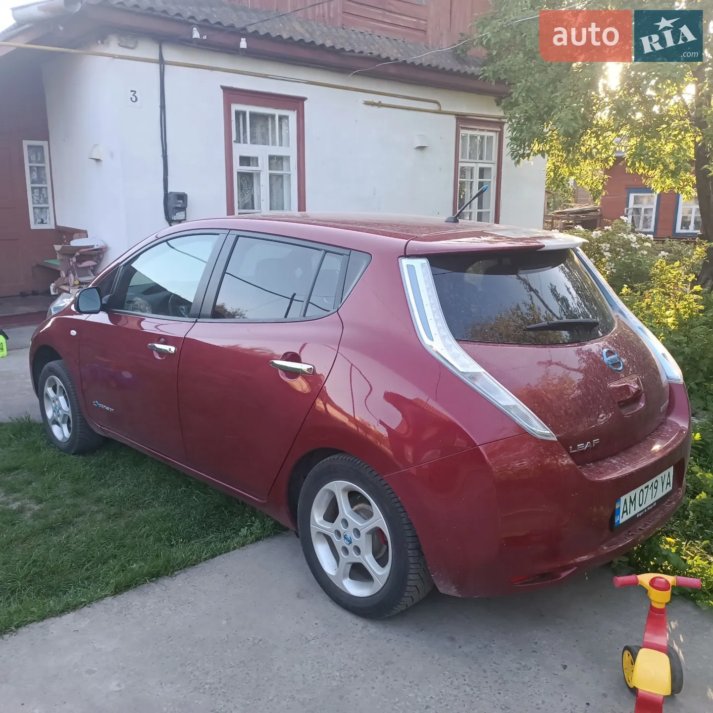 2013 Nissan Leaf - мініатюра 4