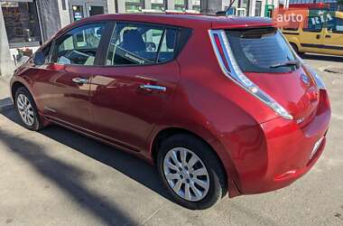 Хетчбек Nissan Leaf 2015 в Ірпені