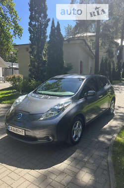 Хетчбек Nissan Leaf 2014 в Черкасах