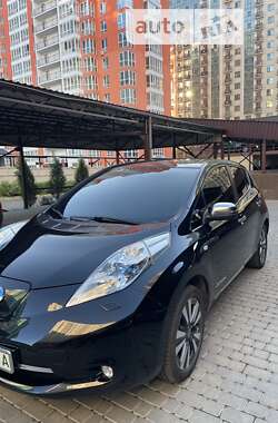 Хетчбек Nissan Leaf 2014 в Одесі