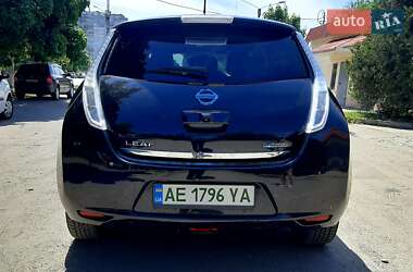 Хэтчбек Nissan Leaf 2014 в Днепре