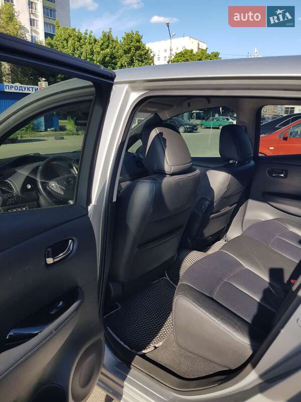Хэтчбек Nissan Leaf 2014 в Харькове фото 7 Хэтчбек Nissan Leaf 2014 в Харькове