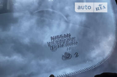 Хэтчбек Nissan Leaf 2016 в Луцке