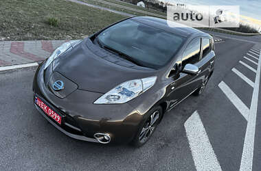 Хетчбек Nissan Leaf 2016 в Луцьку