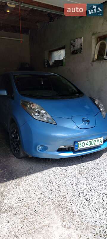 Хэтчбек Nissan Leaf 2014 в Тернополе